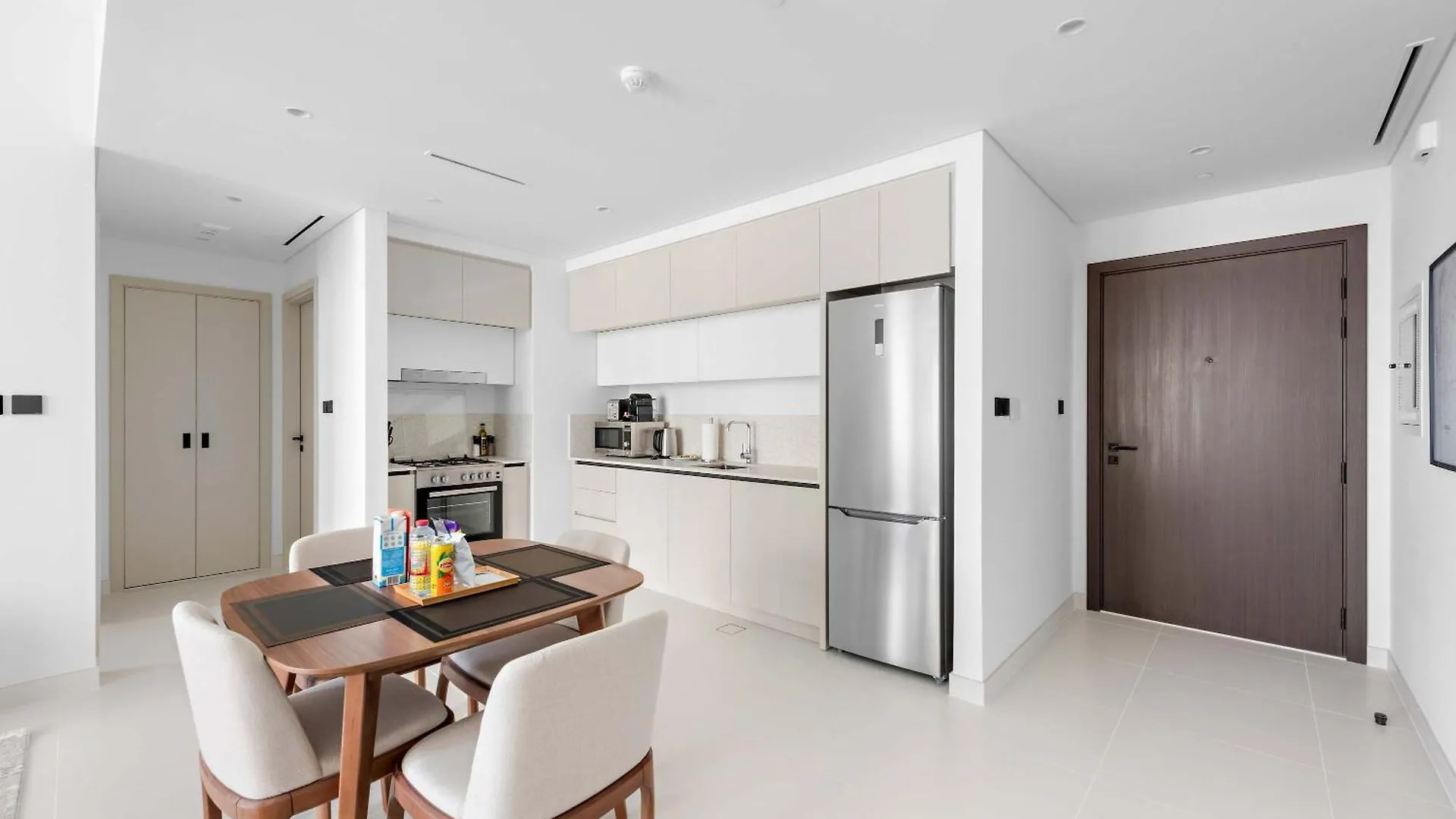Silkhaus Marina View 1Bdr Private Beach Access Dubai Apartment