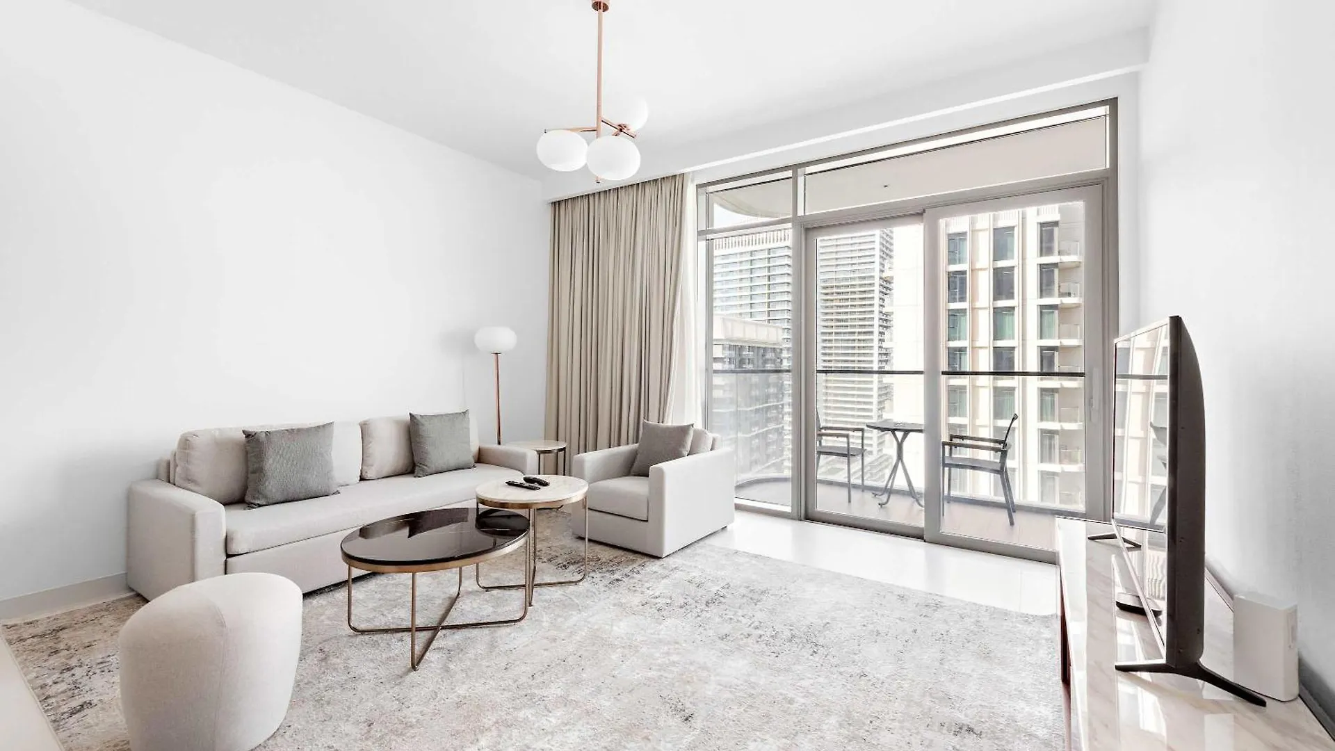 Silkhaus Marina View 1Bdr Private Beach Access Dubai
